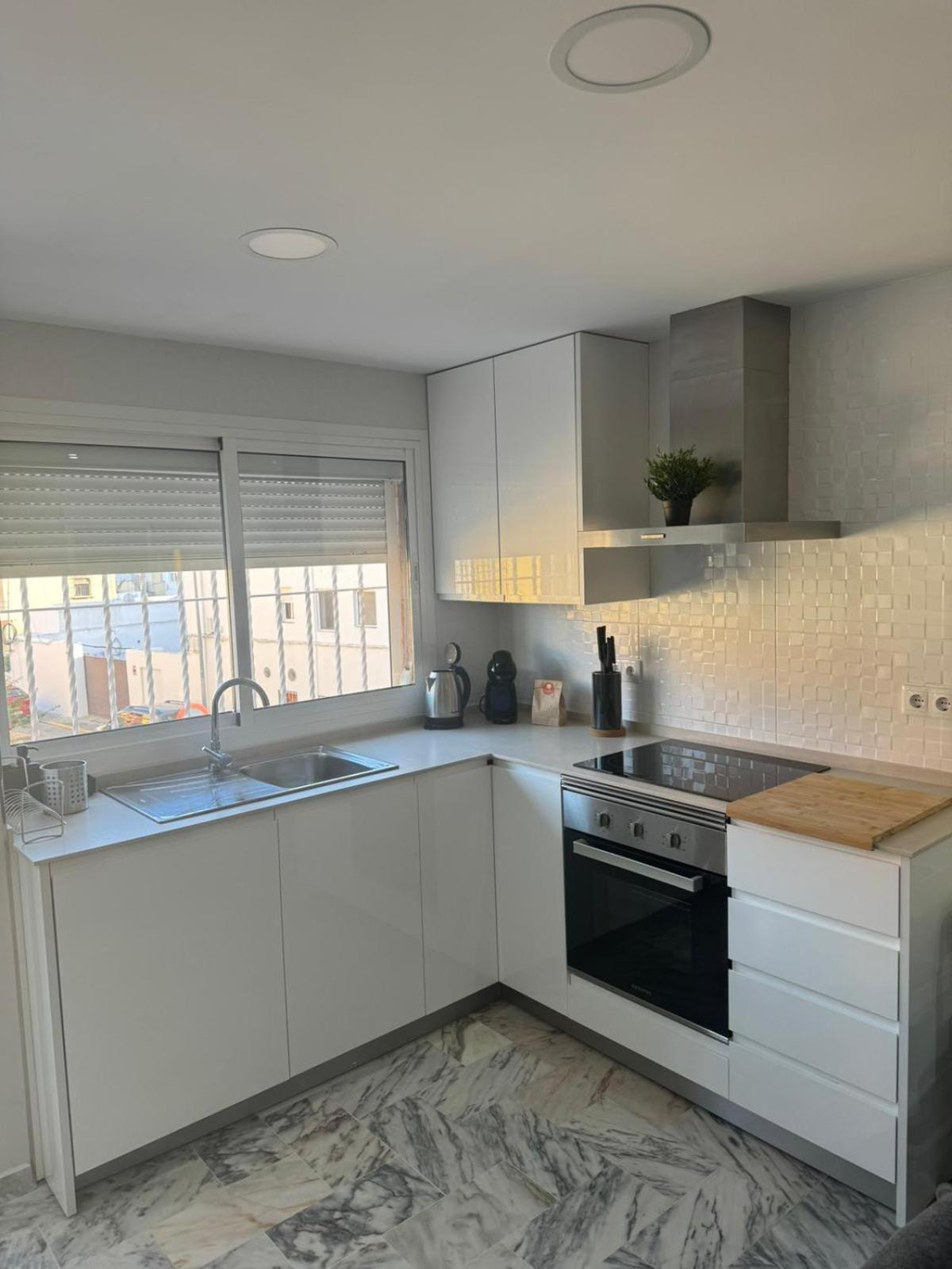 Golden Hour Grupo Ac Gestion Apartment Рота Екстериор снимка