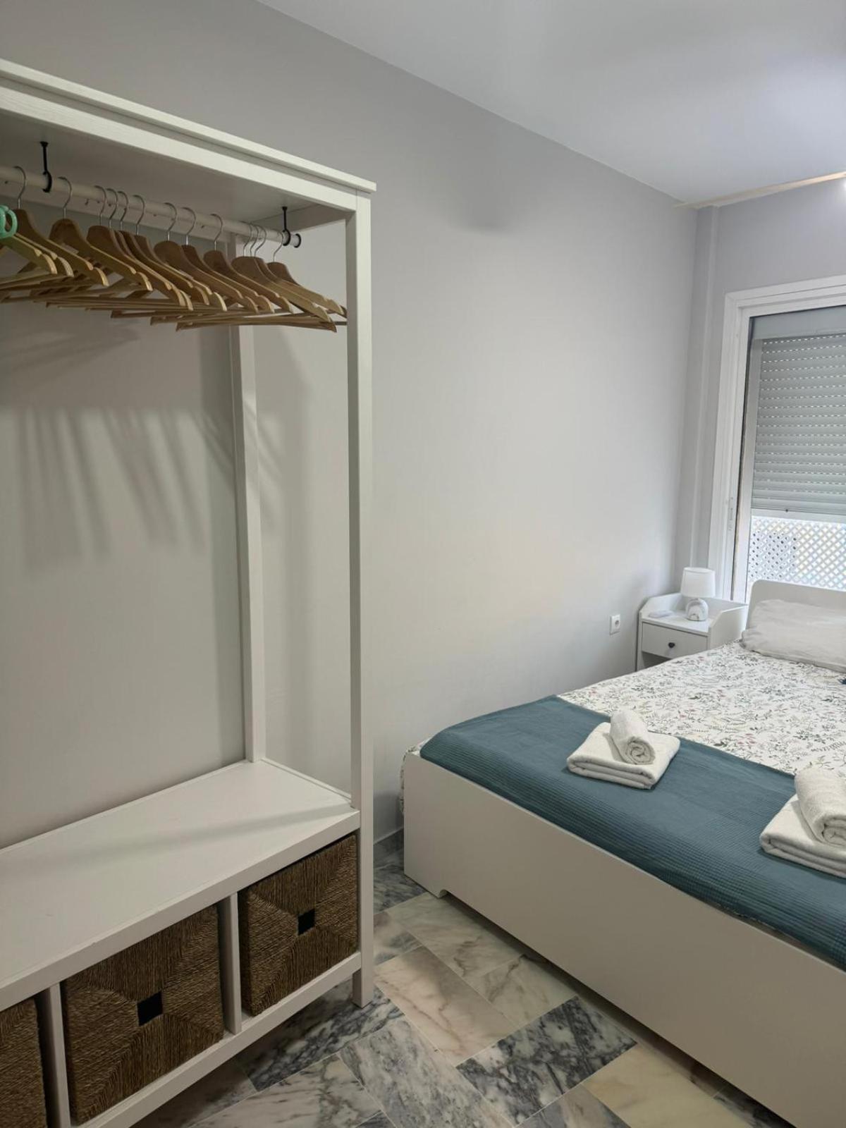 Golden Hour Grupo Ac Gestion Apartment Рота Екстериор снимка
