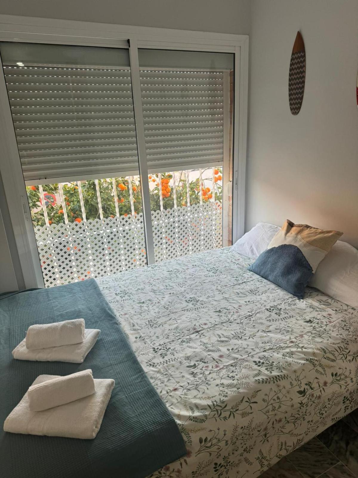 Golden Hour Grupo Ac Gestion Apartment Рота Екстериор снимка
